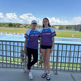 La atleta del C.A.J.Blume, Irene García Arévalo, consigue el cuarto puesto en el Campeonato Autonómico de Pruebas Combinadas sub18 🔥🎉

📍 León, 13-14 de junio de 2026

La atleta del C.A.J.Blume, Irene García Arévalo, ha logrado el cuarto puesto en el Campeonato Autonómico de pruebas combinadas sub18 que se ha celebrado el 13 y 14 de junio en León con una marca de 4.090 puntos.

Resultados:
100 m.v. (0,762) Sub 18 Femenino
6ª Irene García Arévalo 15.94 (0.0) (722 puntos)

📏 Altura Sub16 Femenino
1ª Irene García Arévalo 1.62 (759 puntos)

🏋️‍♀️ Peso (3kg) Sub18 Femenino
8ª Irene García Arévalo 8.48 (430 puntos)

🏃‍♀️ 200 m.l. Sub18 Femenino
3ª Irene García Arévalo 26.60 (0.0) (745 puntos)

📏 Longitud Sub18 Femenino
6ª Irene García Arévalo 4.80 (-1.5) (506 puntos)

🎯 Jabalina (500g) Sub16 Femenino
2ª Irene García Arévalo 27.77 (434 puntos)

🏃‍♀️800 m.l. Sub18 Femenino
5ª Irene García Arévalo 2:47.08 (494 puntos)

Heptatlón Sub18 Femenino
4ª Irene García Arévalo 4.090 puntos

#atletismo #atletismoenpista #trackandfield #combinadasatletismo #ESCUELADEATLETISMO #JóvenesAtletas #OrgulloDeEquipo #PasiónporelAtletismo #cajblume #orgulloblume