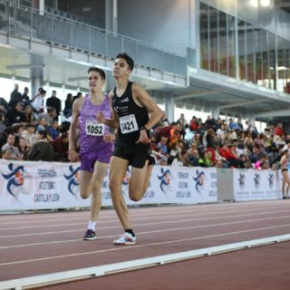 Grandes resultados de los atletas del C.A.J. Blume en el Campeonato Autonómico Sub-16 y Sub-20 de Castilla y León. 
Sábado 22 de febrero en Salamanca
60 ml
7º Álvaro Heras de Miguel 7.50
17º Aitor Cruz Álvarez 7.73 
400 ml
15º Álvaro Heras de Miguel 53''36. MMP
600 ml
5º Óscar Sancho de Pablo 1'32''
1500 ml
8º Gonzalo Hernandez Miguelañez 4'16''59