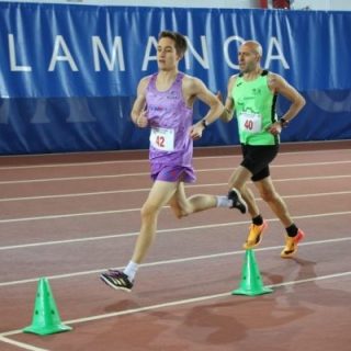 🏃‍♂️🔥 CAMPEONATO REGIONAL SUB 20 – GALLUR (MADRID) 🔥🏃‍♂️

El domingo 8 de marzo nuestro atleta Gonzalo Hernández se desplazó hasta Gallur (Madrid) para disputar la prueba de 3000 ml en el Campeonato Regional Sub 20 de la Comunidad de Madrid 🏟️👏

💪 Gonzalo realizó una gran carrera, logrando:

⏱ 9'04''02
⭐ Marca Personal
🏅 6ª posición

👏 ¡Enhorabuena por este gran resultado y por seguir mejorando competición tras competición! 💙🏃‍♂️

#Atletismo #3000m #Sub20 #Gallur #MarcaPersonal #Running #OrgulloDeClub