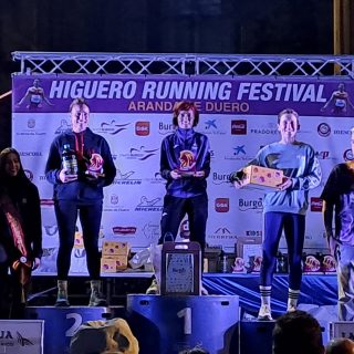 🔥🥇🏆 La atleta del C.A.J.Blume, Sonia de la Calle Gómez, gana en la categoría máster en los 5 kms del XII Higuero Running Festival 🔥🥇🏆

 📍 Aranda de Duero (Burgos), 🗓03 de octubre de 2026 

La atleta del C.A.J.Blume, Sonia de la Calle Gómez, ha conseguido la victoria en la categoría máster en los 5 km del XXII Higuero Running Festival celebrado el 03 de octubre en Aranda de Duero. Sonia de la Calle consiguió un magnífico tiempo de 20:19, siendo la cuarta mujer de la carrera absoluta.