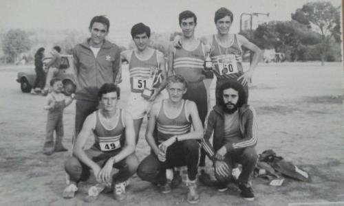 1977-Cross-univer